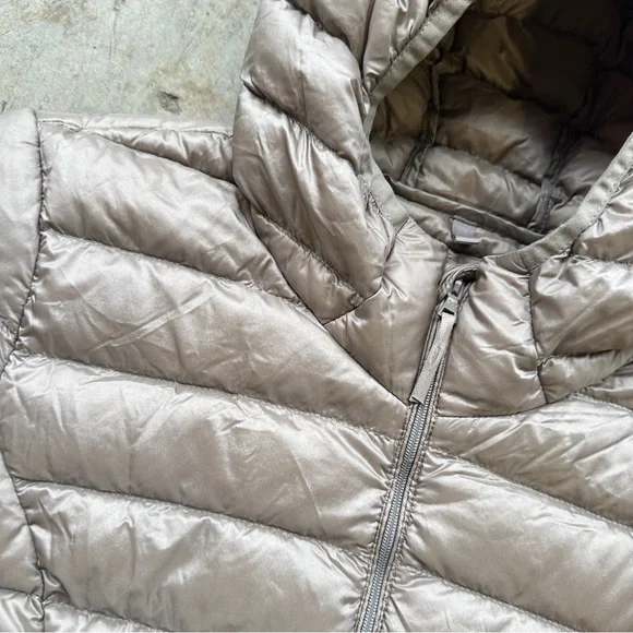 TNA botanie goose down puffer - Picture 3 of 9